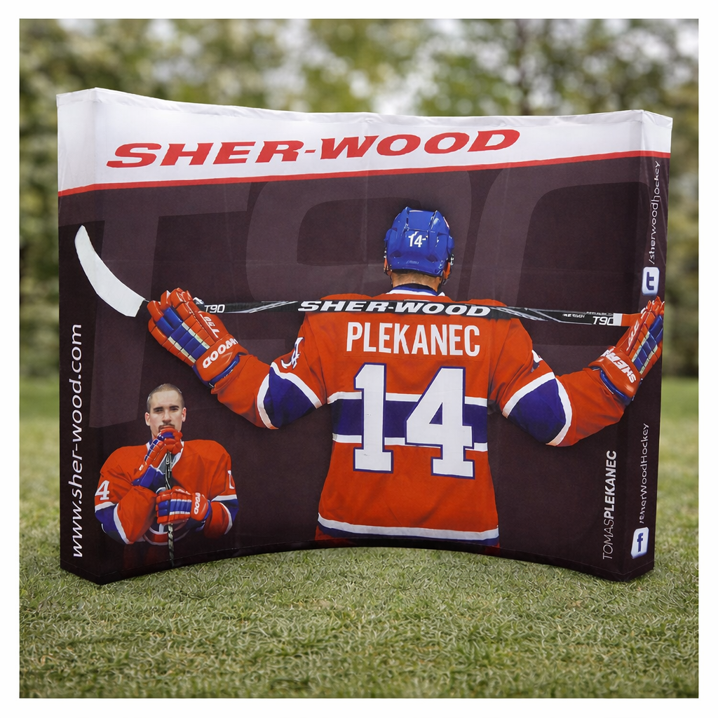 Large Curved Hassle-Free Backdrop Display